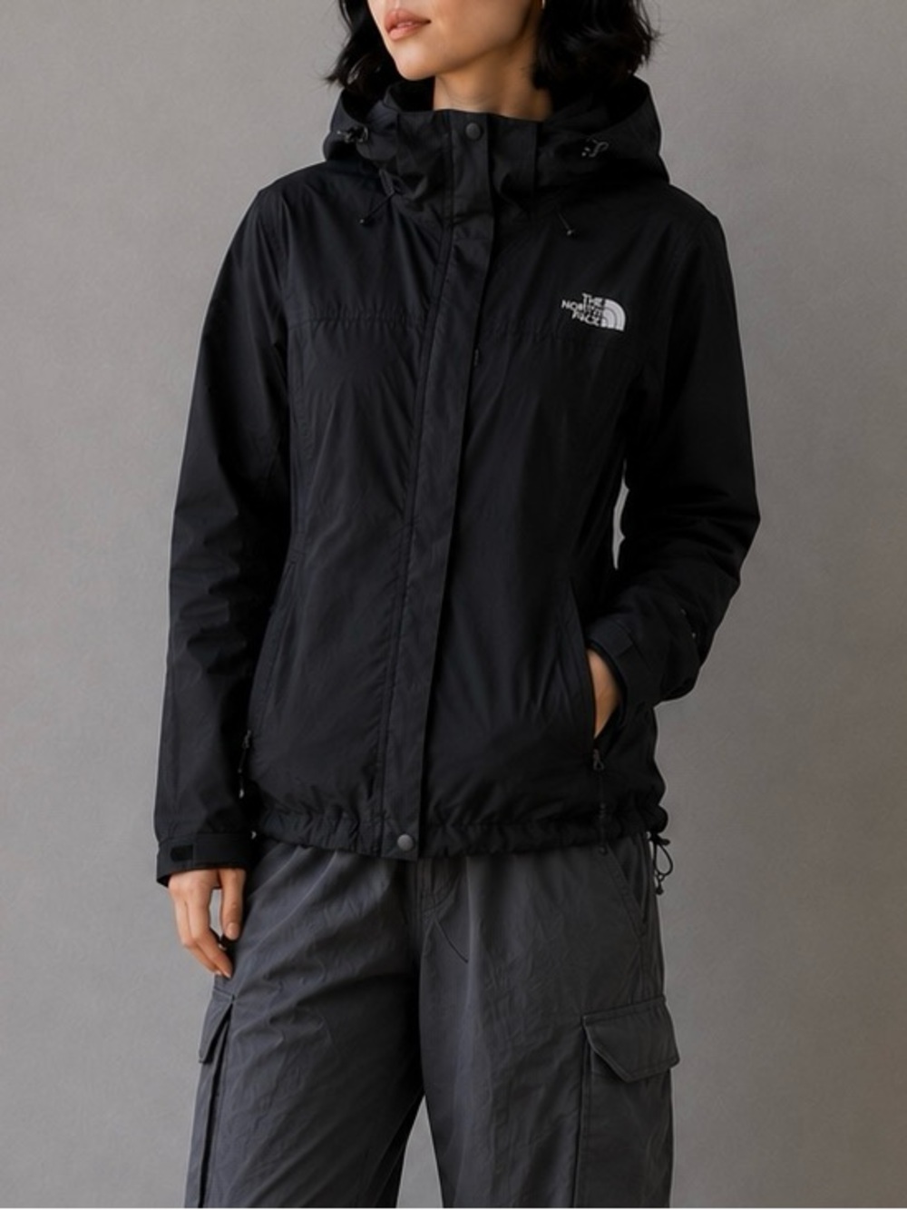 The North Face HyVent Black Hooded Jacket Women M Gorpcore
